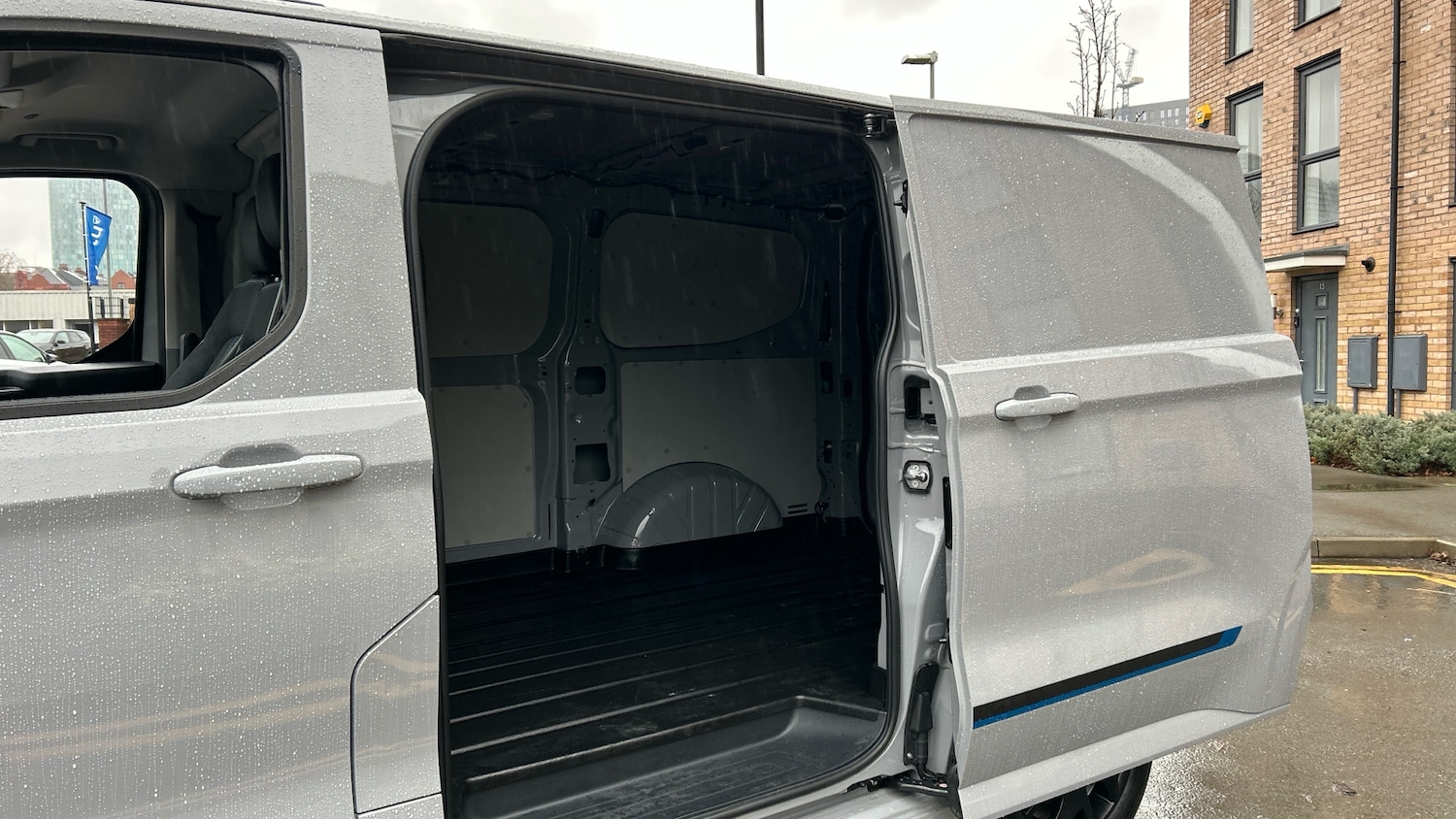 Used Ford Transit Custom 2024 for sale - 76979329: Photo 5