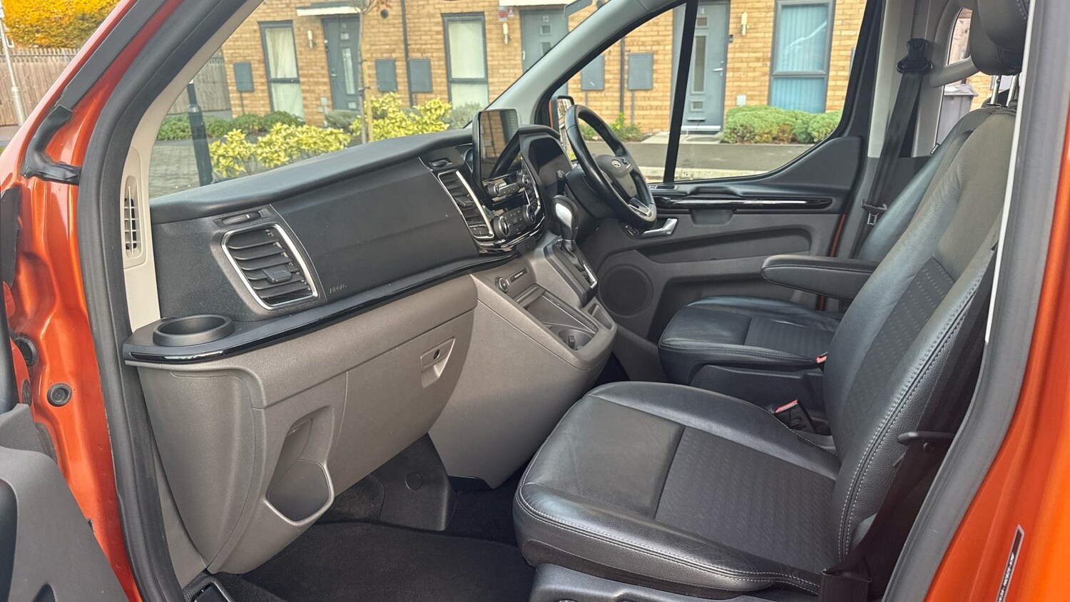 Used Ford Tourneo Custom 2020 for sale - 76598430: Photo 13
