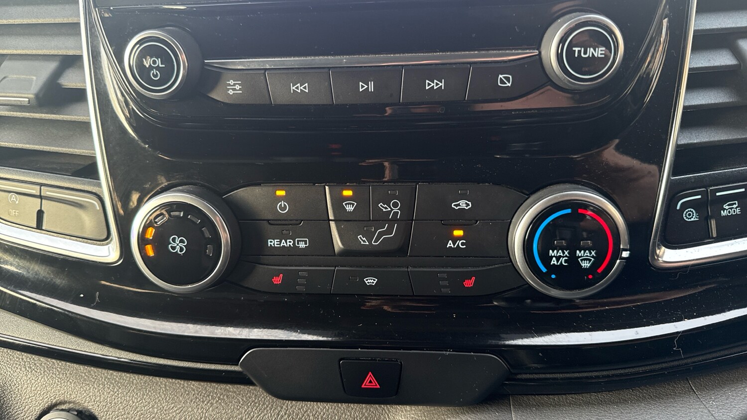 Used Ford Tourneo Custom 2020 for sale - 76598430: Photo 28