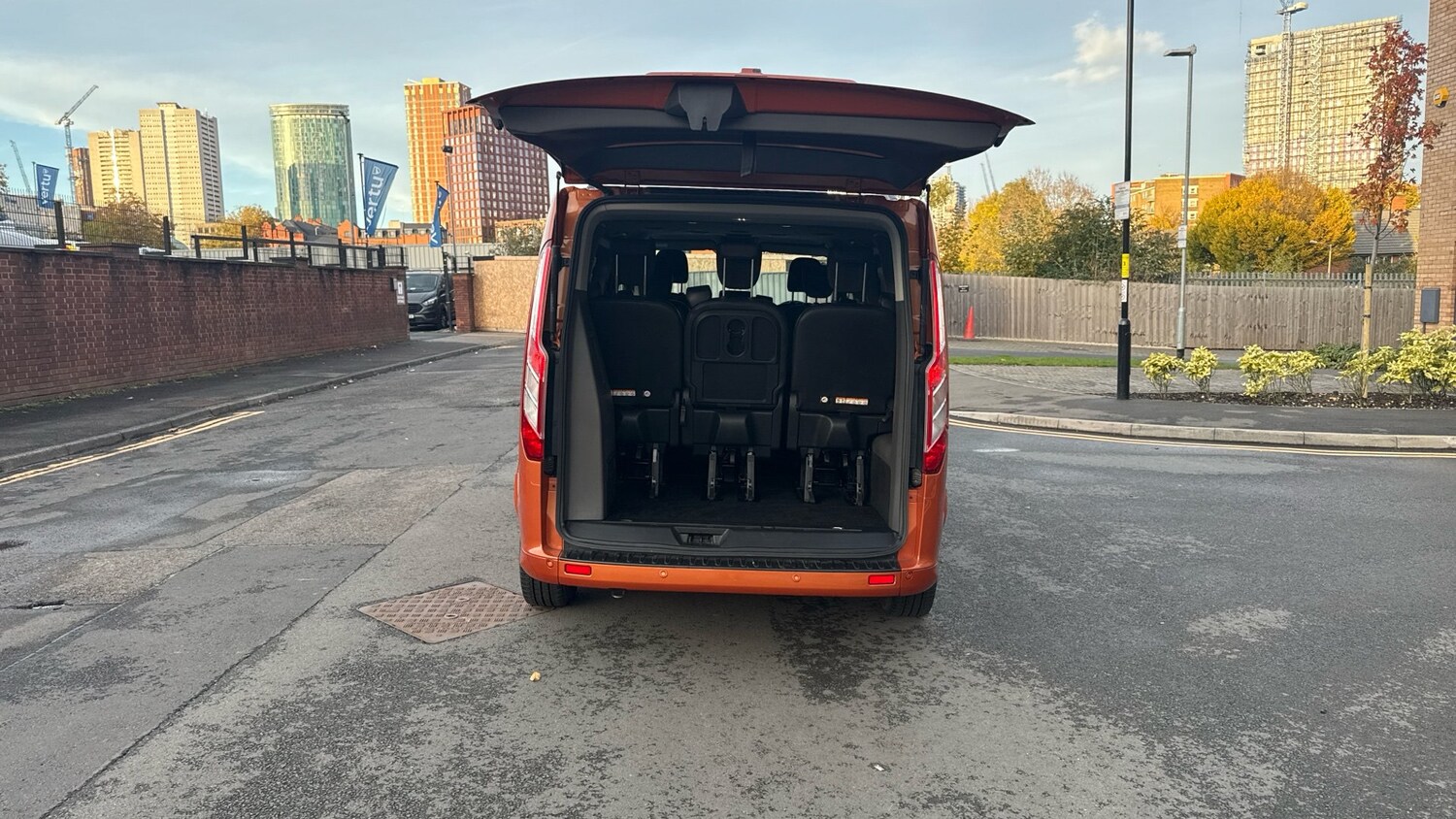 Used Ford Tourneo Custom 2020 for sale - 76598430: Photo 3