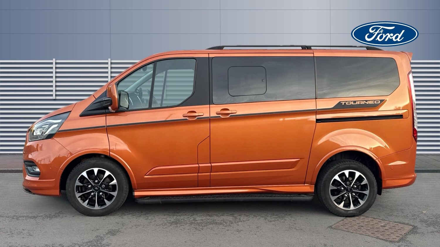 Used Ford Tourneo Custom 2020 for sale - 76598430: Photo 4