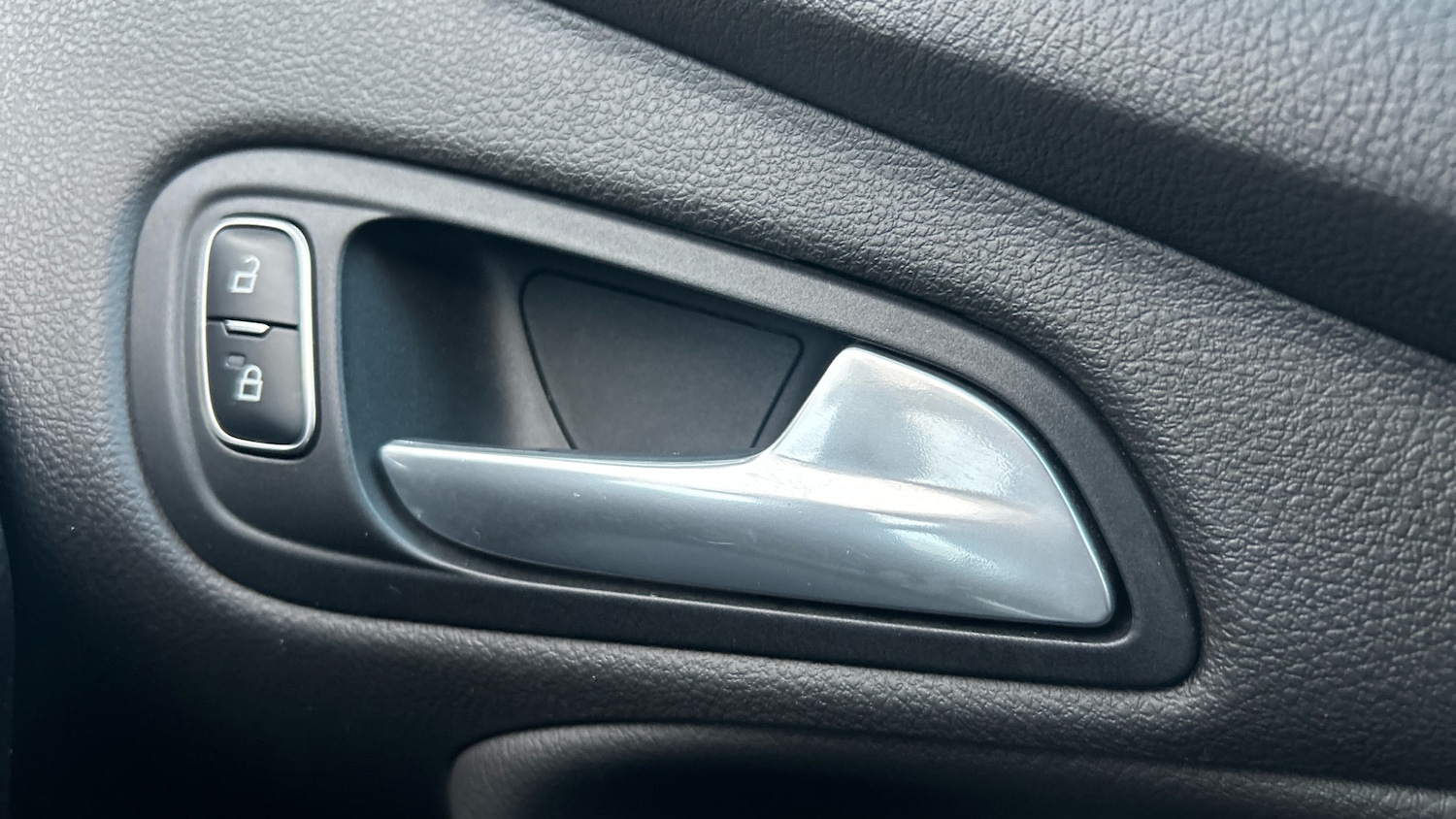 Used Ford Focus 2017 for sale - 76436476: Photo 31