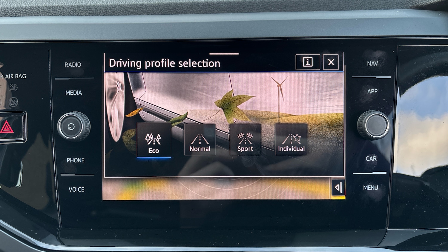 Used Volkswagen Taigo 2022 for sale - 76576508: Photo 36