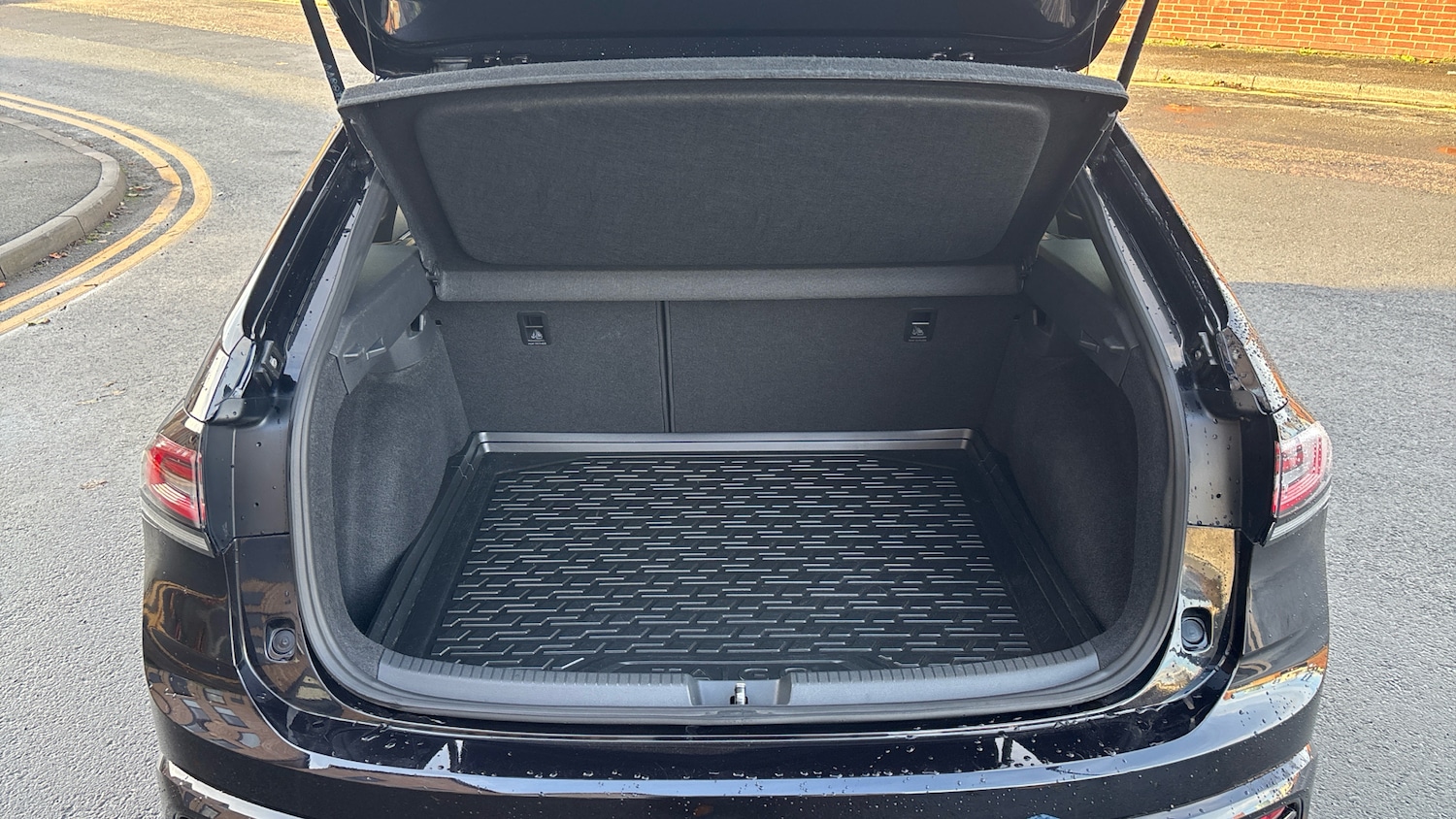 Used Volkswagen Taigo 2022 for sale - 76576508: Photo 4