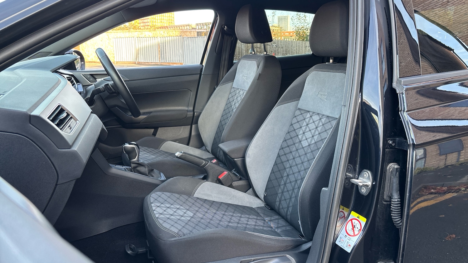 Used Volkswagen Taigo 2022 for sale - 76576508: Photo 44