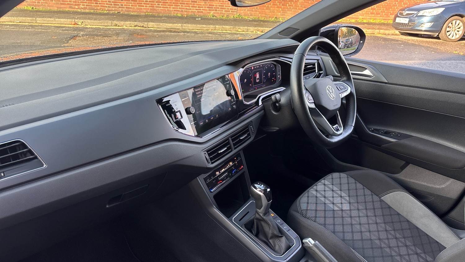 Used Volkswagen Taigo 2022 for sale - 76576508: Photo 9