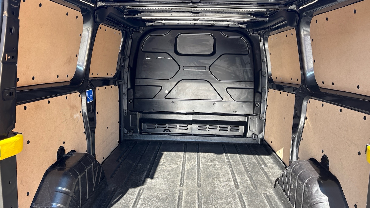 Used Ford Transit Custom 2023 for sale - 77945323: Photo 12