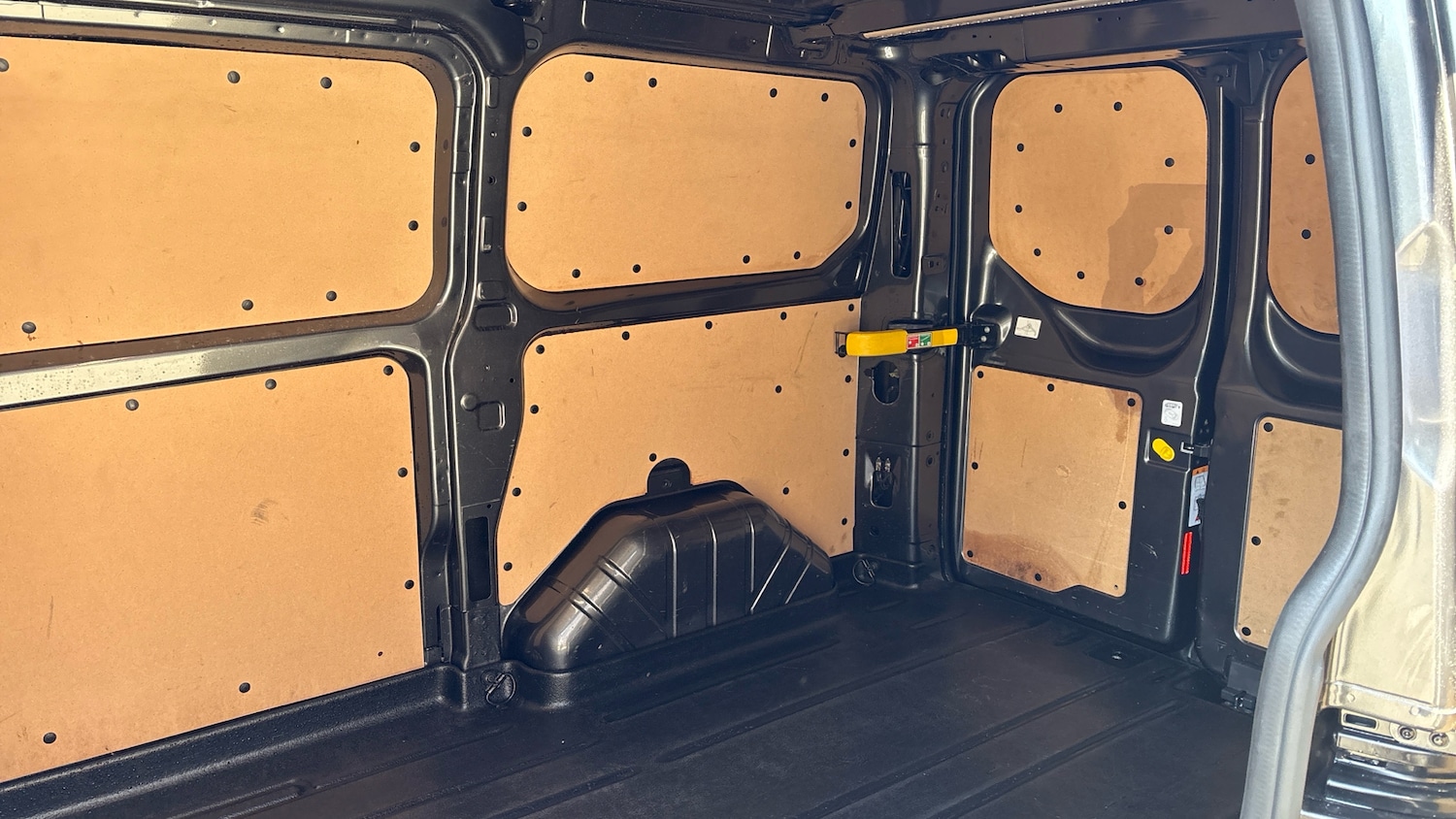 Used Ford Transit Custom 2023 for sale - 77945323: Photo 14