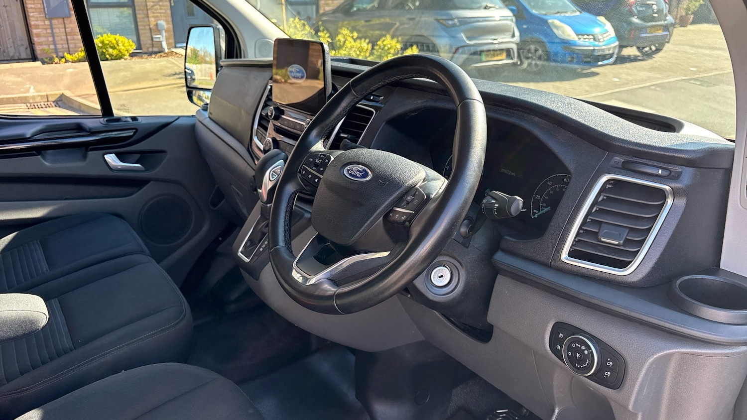 Used Ford Transit Custom 2023 for sale - 77945323: Photo 16