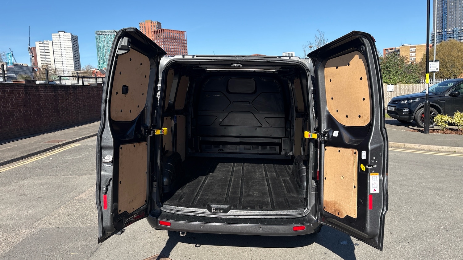 Used Ford Transit Custom 2023 for sale - 77945323: Photo 3