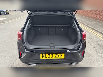 Used Volkswagen T-Roc 2023 for sale - 78109135: Photo