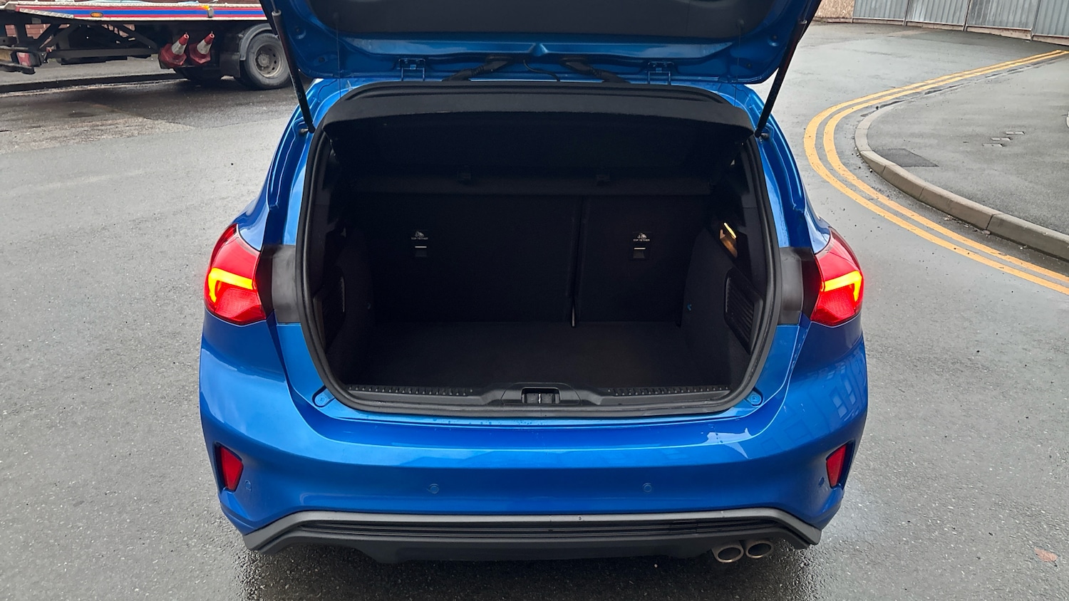 Used Ford Focus 2021 for sale - 77323780: Photo 4