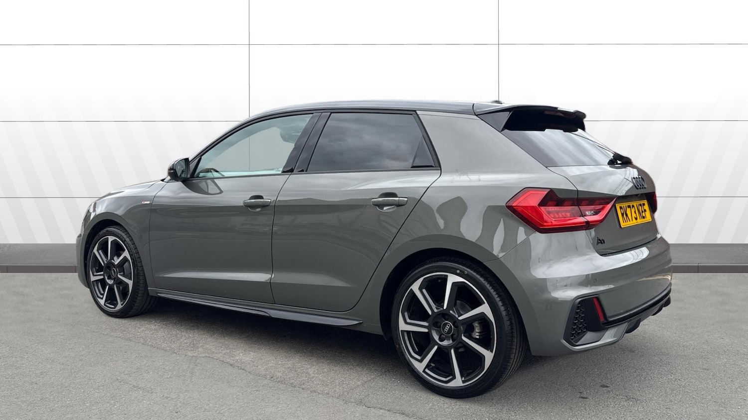 Used Audi A1 2023 for sale - 78105423: Photo 2