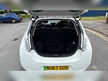 Used Nissan Leaf 2017 for sale - 78832005: Photo