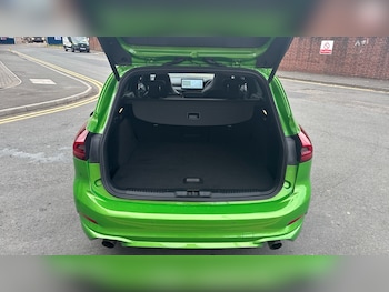 Used Ford Focus 2023 for sale - 76242774: Photo 4