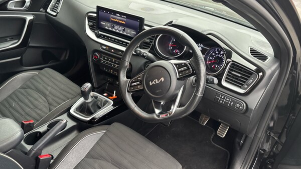 Used Kia Ceed 2022 for sale - 76233075: Photo 11