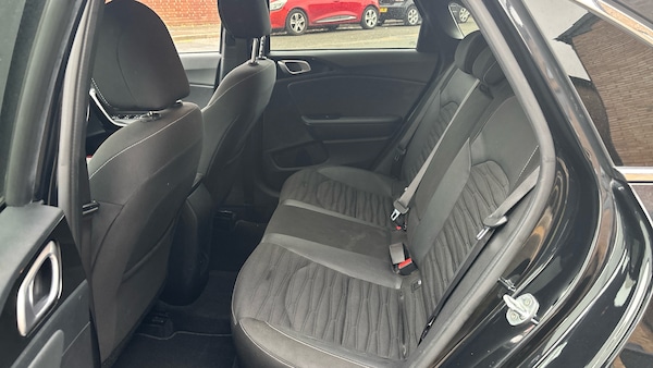 Used Kia Ceed 2022 for sale - 76233075: Photo 16