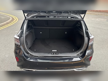 Used Kia Ceed 2022 for sale - 76233075: Photo 4