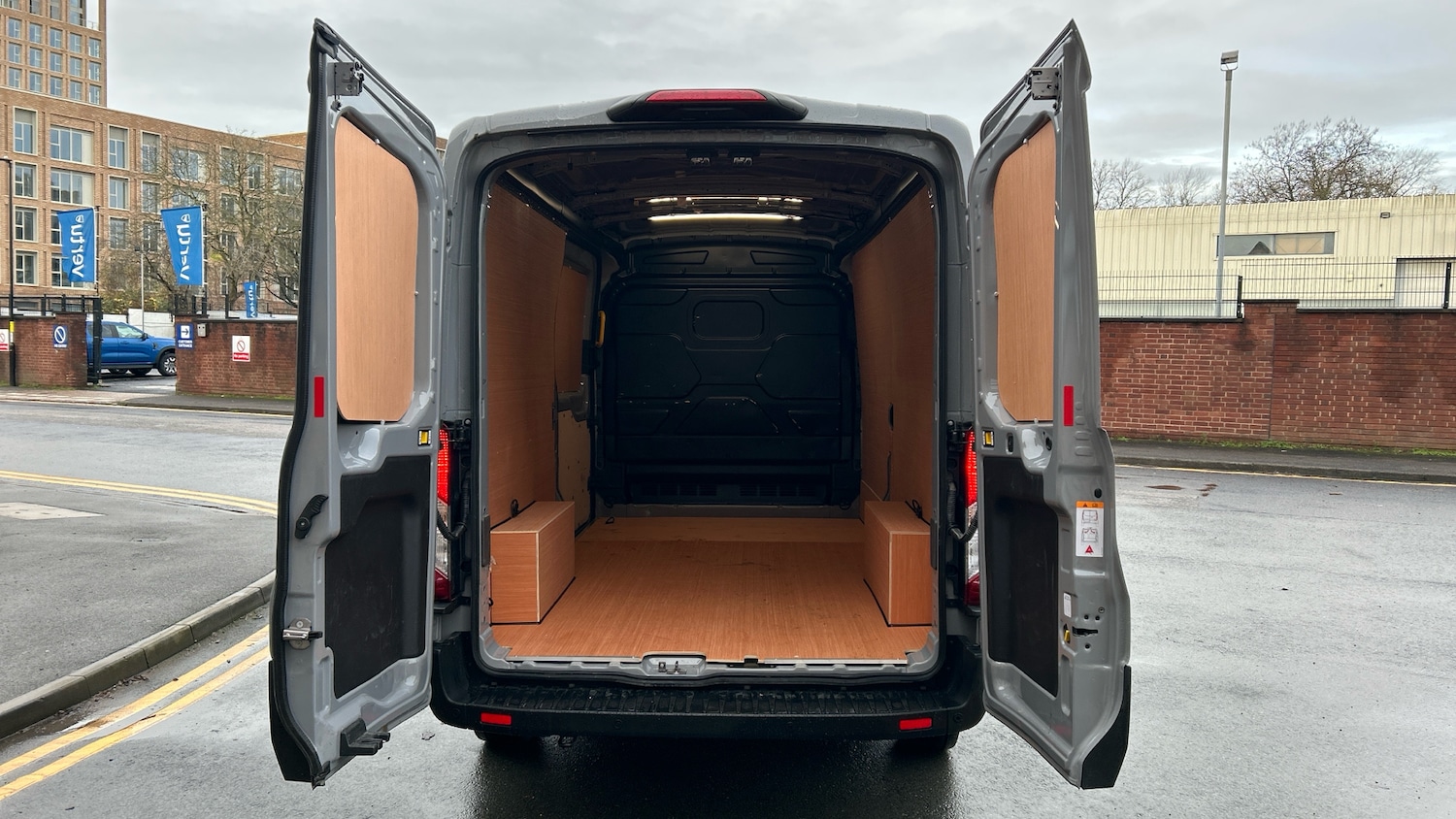 Used Ford Transit 2025 for sale - 76958447: Photo 3