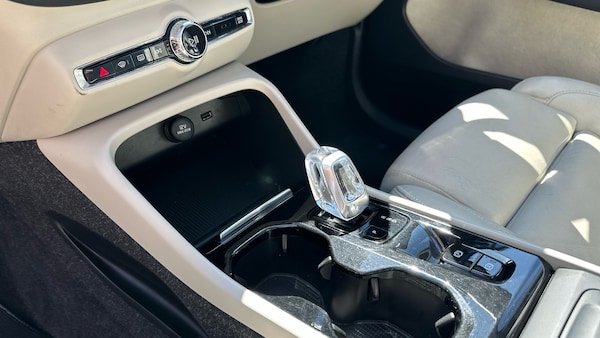 Used Volvo XC40 2020 for sale - 76274365: Photo 13