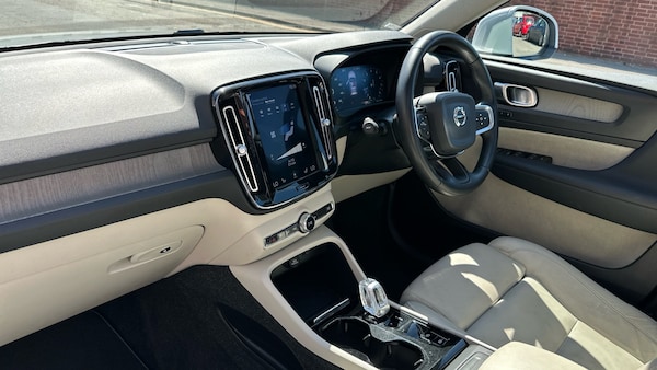 Used Volvo XC40 2020 for sale - 76274365: Photo 9