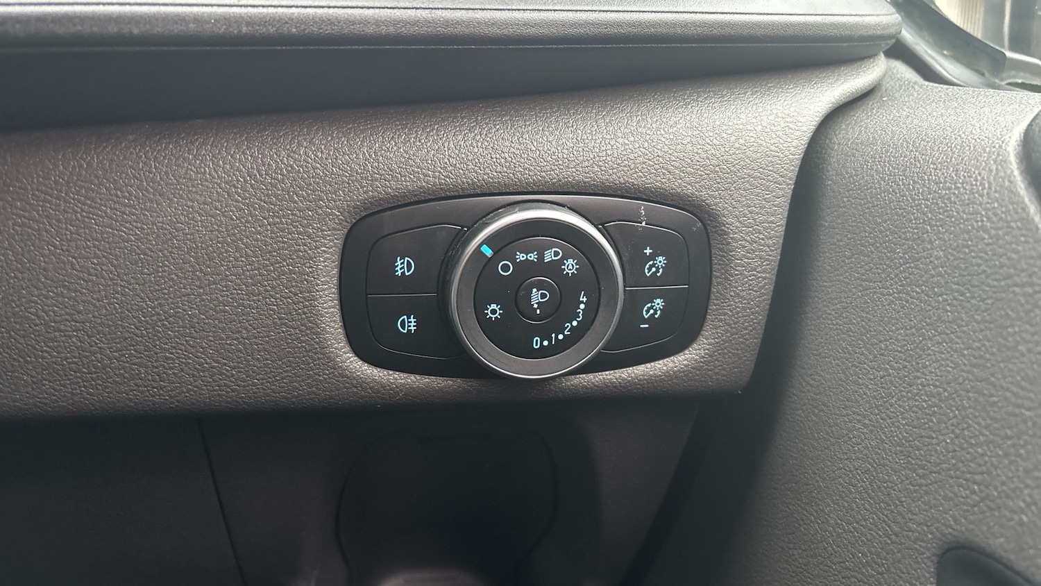 Used Ford Transit Custom 2023 for sale - 76980720: Photo 28