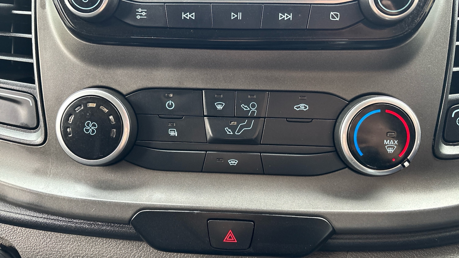 Used Ford Transit 2022 for sale - 76461211: Photo 33