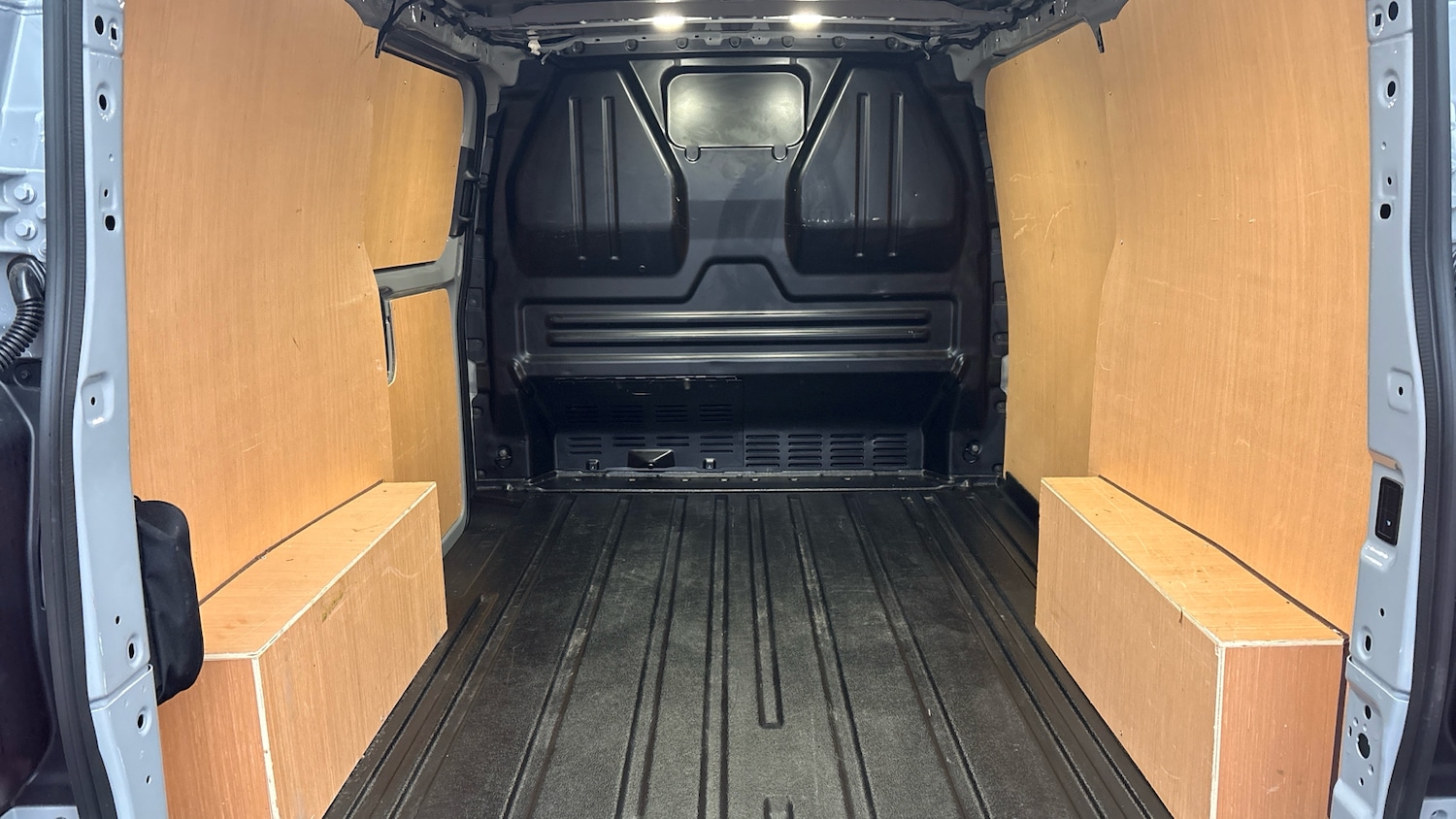 Used Ford Transit Custom 2025 for sale - 76477116: Photo 12