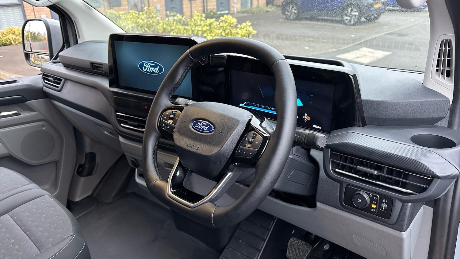 Used Ford Transit Custom 2025 for sale - 76477116: Photo 16