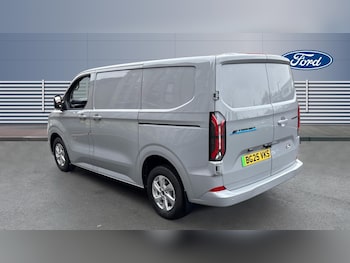 Used Ford Transit Custom 2025 for sale - 76477116: Photo