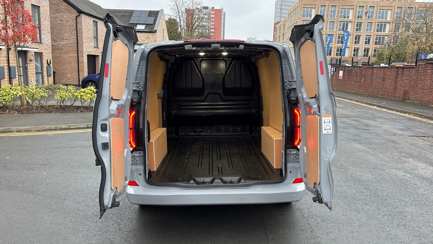 Used Ford Transit Custom 2025 for sale - 76477116: Photo 3