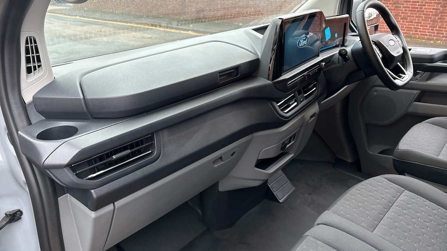 Used Ford Transit Custom 2025 for sale - 76477116: Photo 38