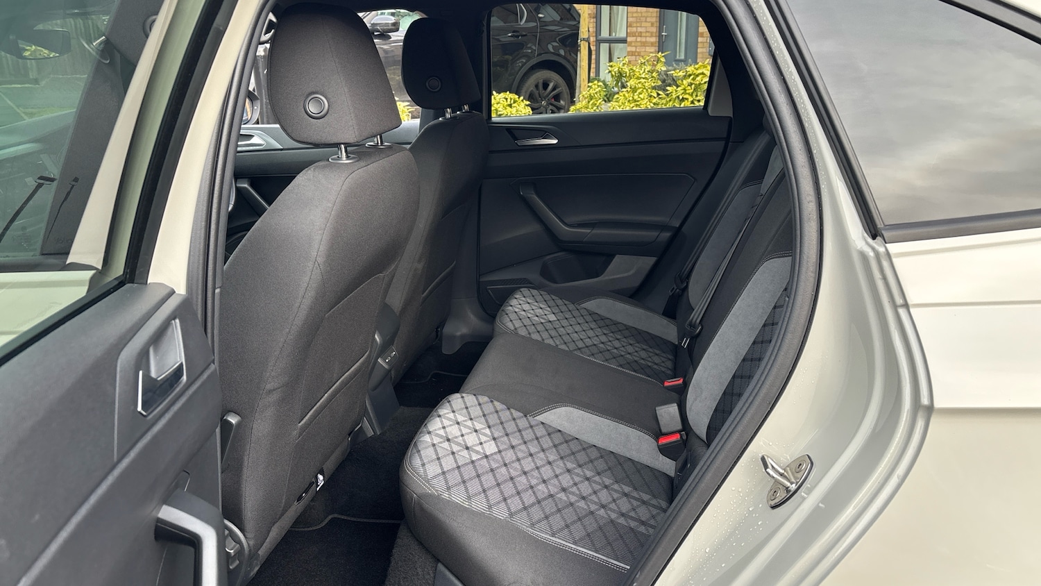 Used Volkswagen Taigo 2024 for sale - 77207369: Photo 16