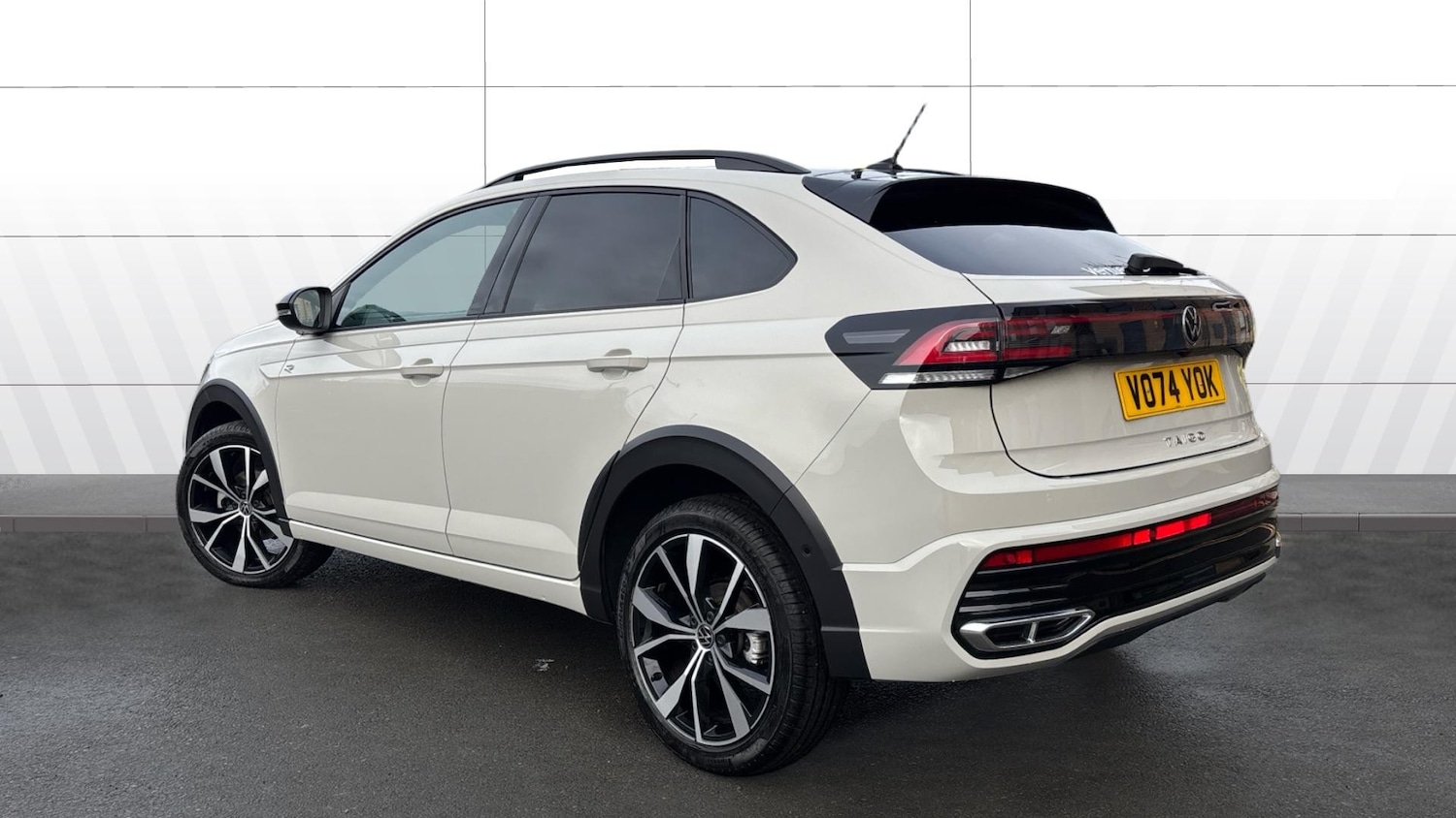 Used Volkswagen Taigo 2024 for sale - 77207369: Photo 2