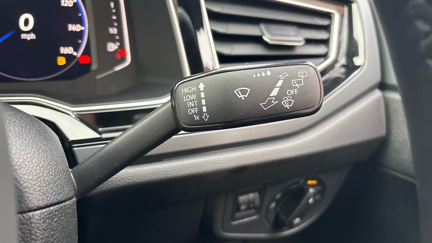 Used Volkswagen Taigo 2024 for sale - 77207369: Photo 26