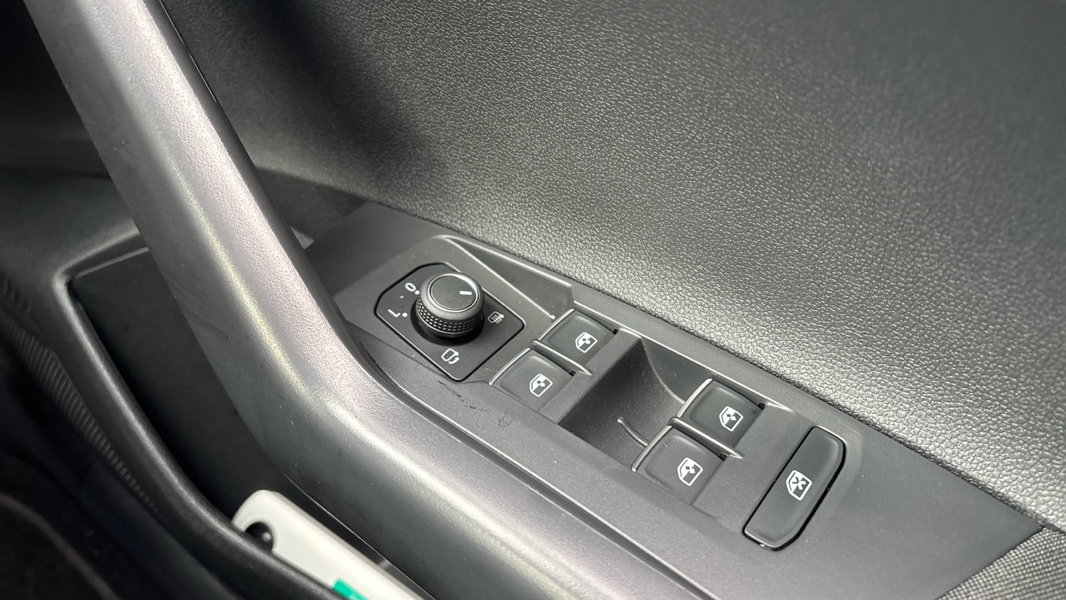 Used Volkswagen Taigo 2024 for sale - 77207369: Photo 28