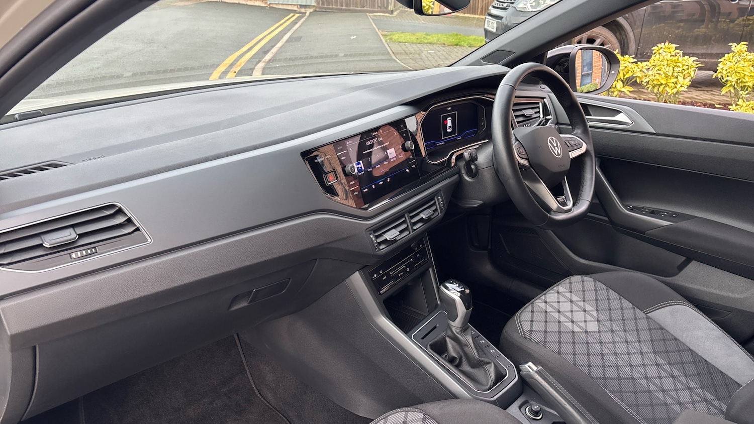 Used Volkswagen Taigo 2024 for sale - 77207369: Photo 9