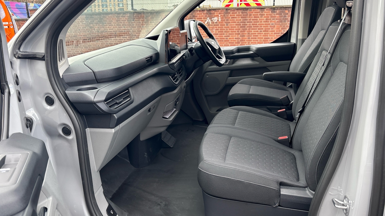 Used Ford Transit Custom 2025 for sale - 77844566: Photo 13