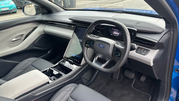 Used Ford Explorer 2025 for sale - 73977232: Photo 11