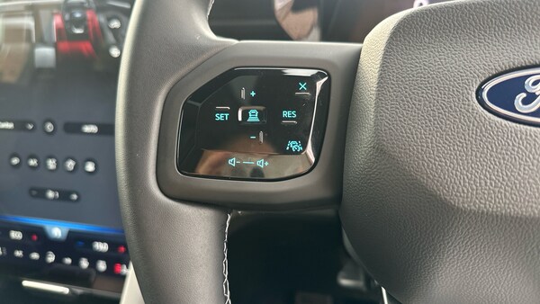 Used Ford Explorer 2025 for sale - 73977232: Photo 31