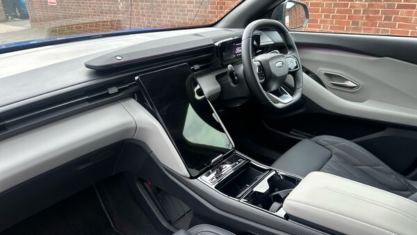 Used Ford Explorer 2025 for sale - 73977232: Photo 9