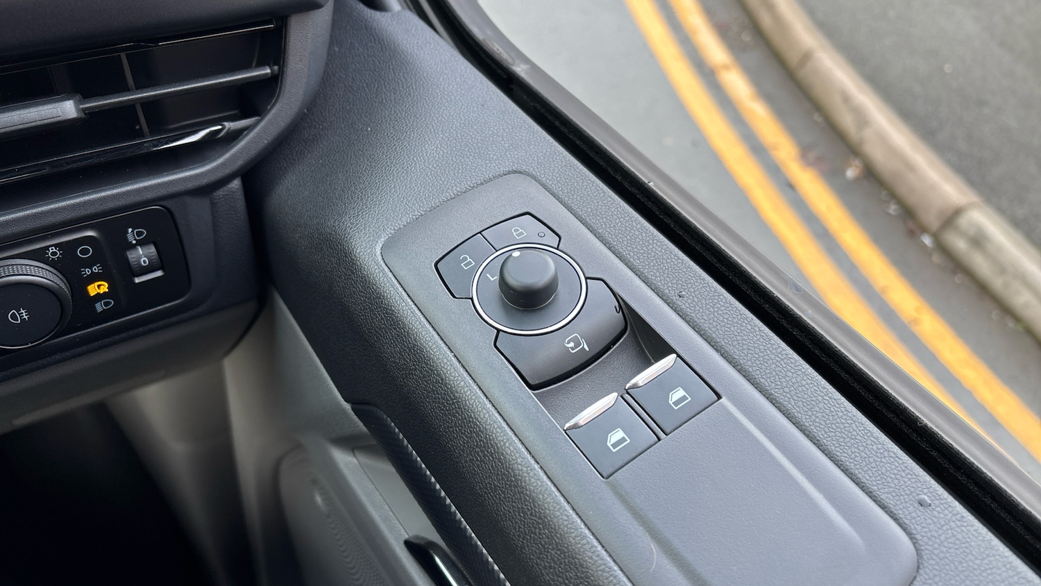 Used Ford Transit Custom 2025 for sale - 76963209: Photo 29