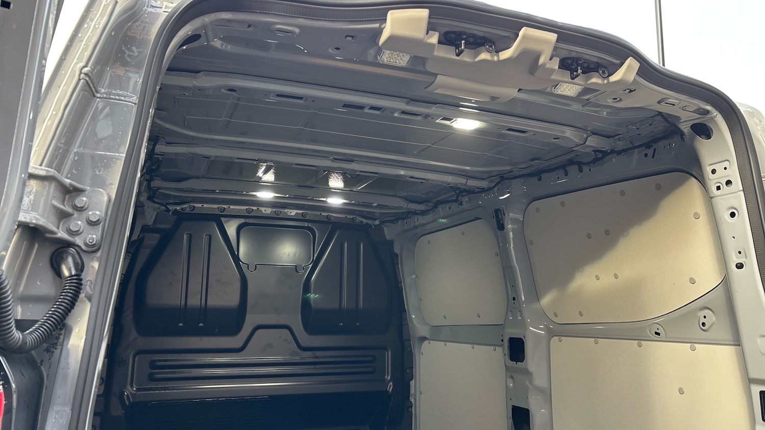 Used Ford Transit Custom 2025 for sale - 76963209: Photo 38