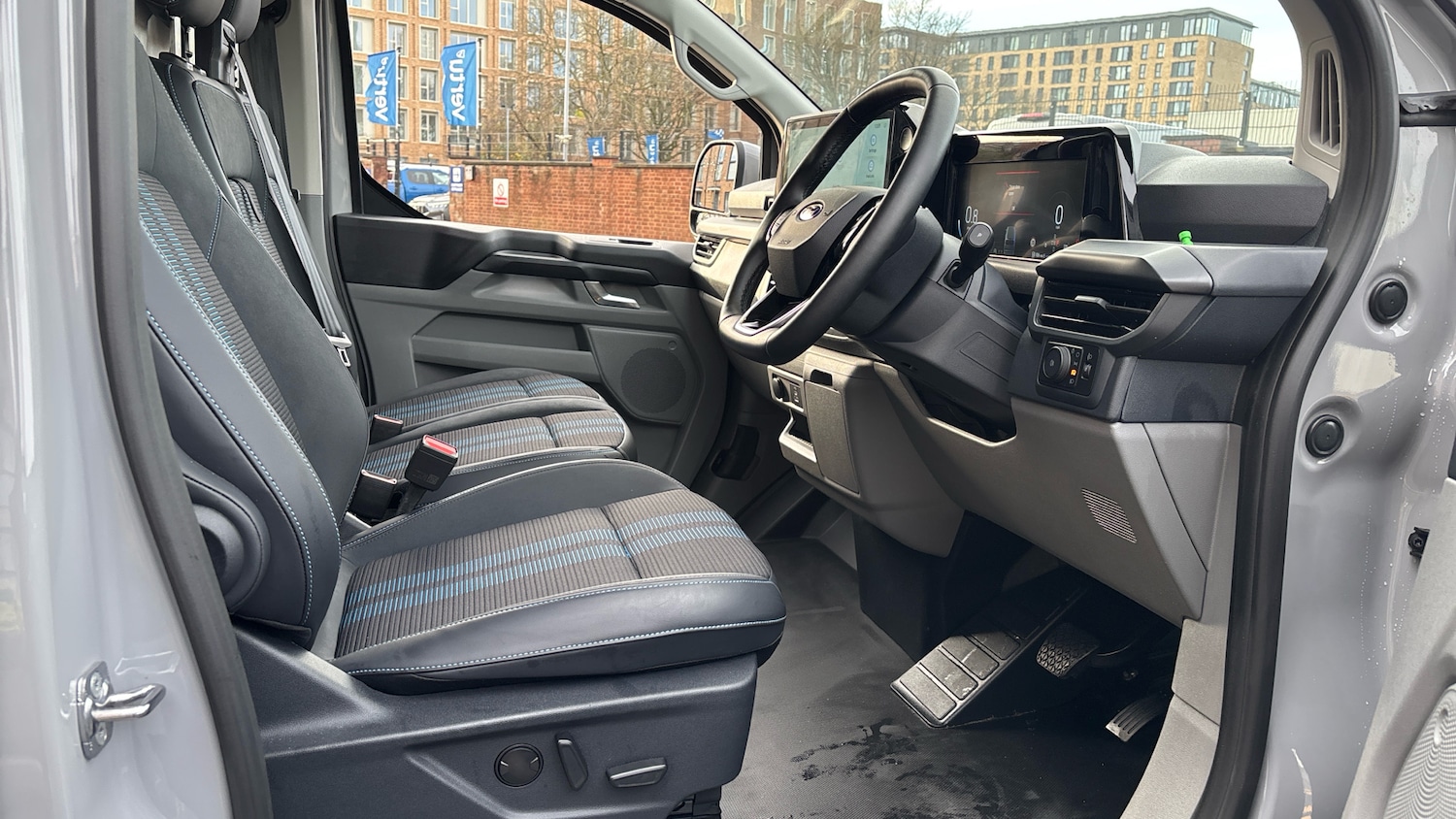 Used Ford Transit Custom 2025 for sale - 76963209: Photo 6