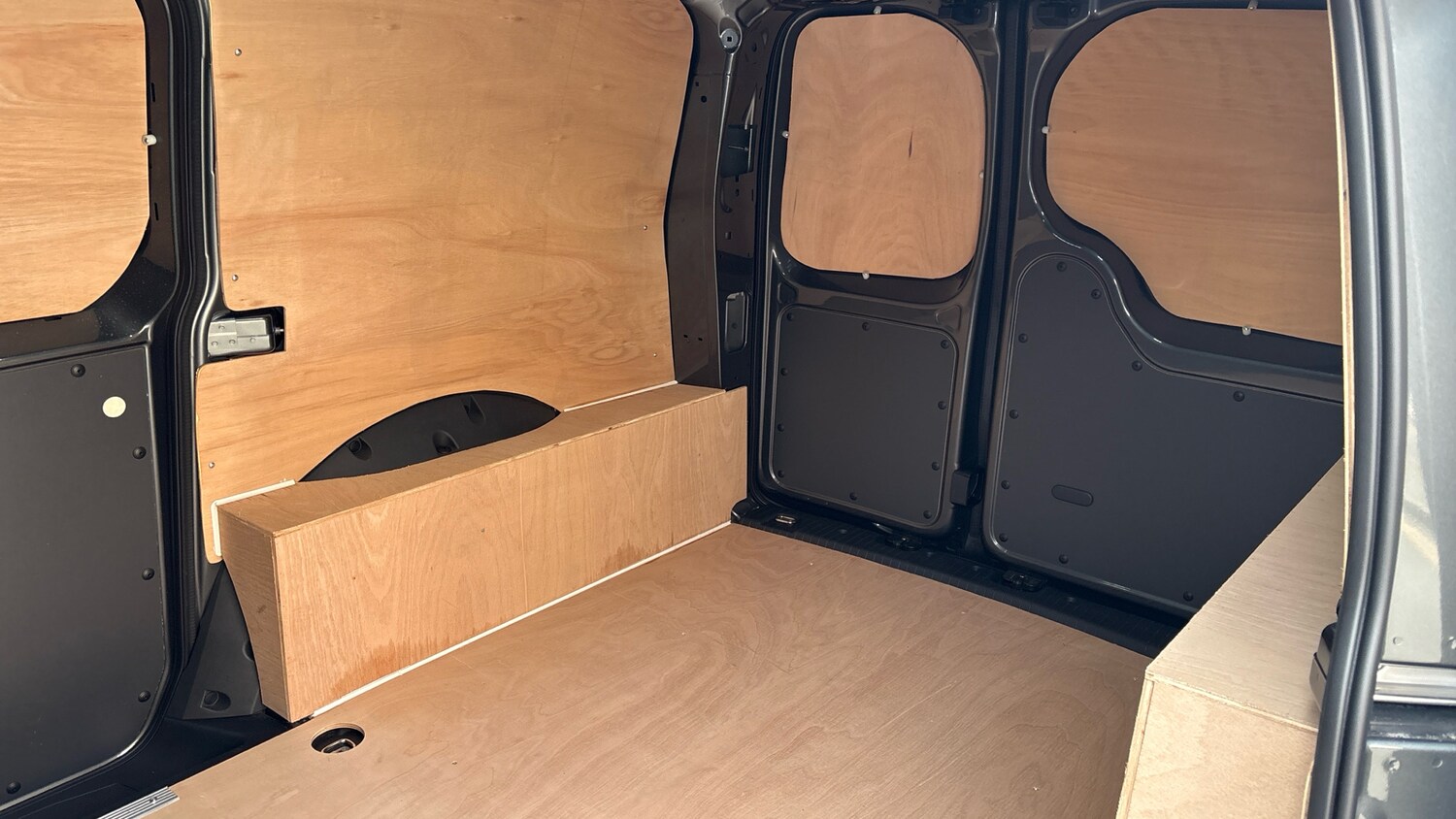 Used Ford Transit Connect 2025 for sale - 77979848: Photo 14