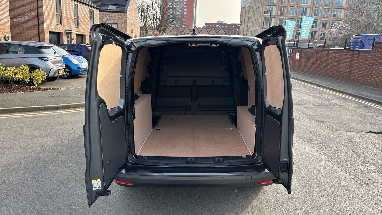 Used Ford Transit Connect 2025 for sale - 77979848: Photo 3