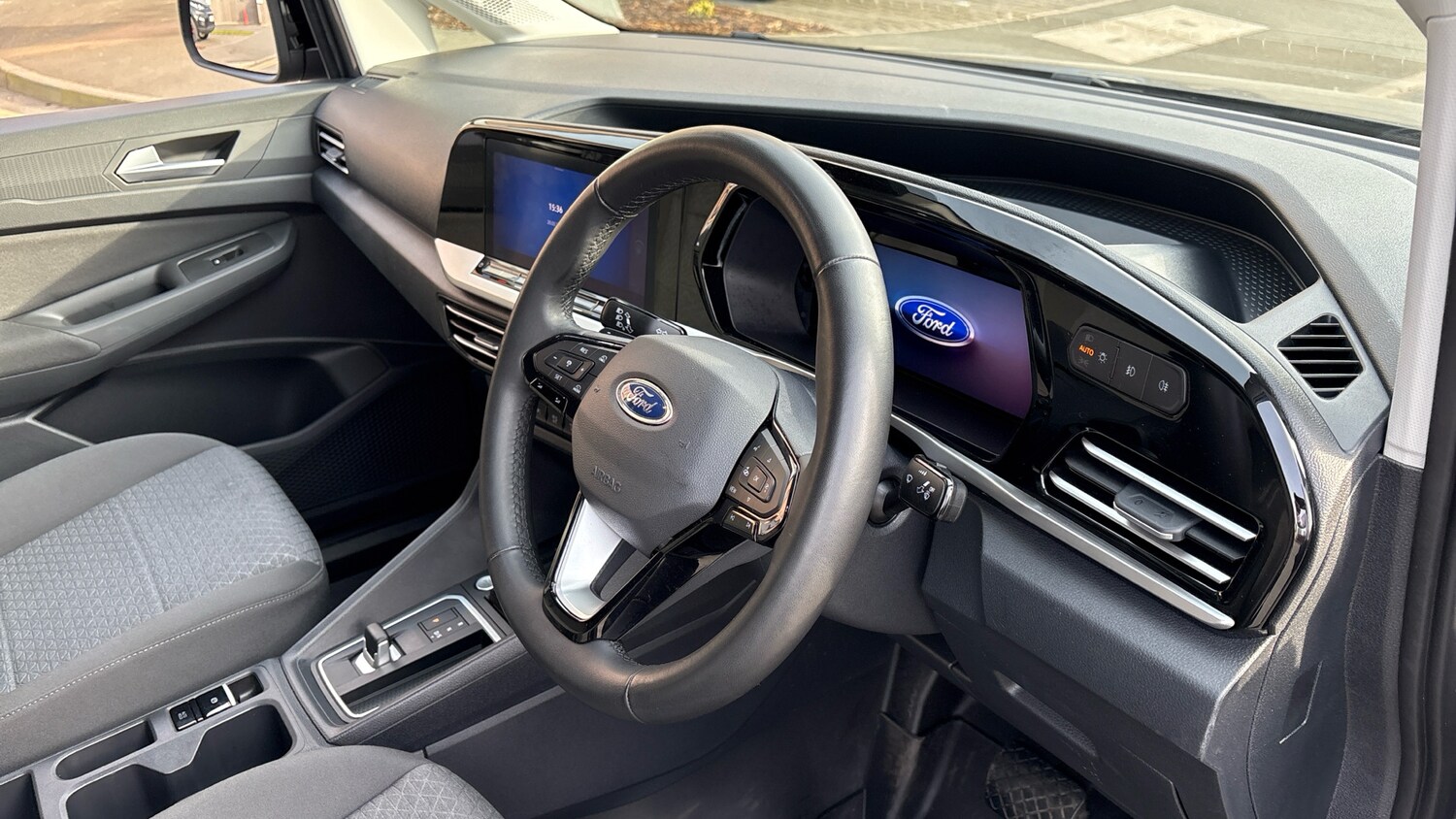 Used Ford Transit Connect 2025 for sale - 77979848: Photo 6