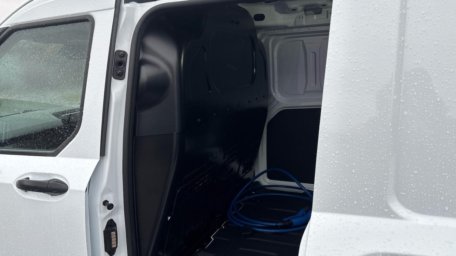 Used Ford Transit Courier 2025 for sale - 77272187: Photo 18