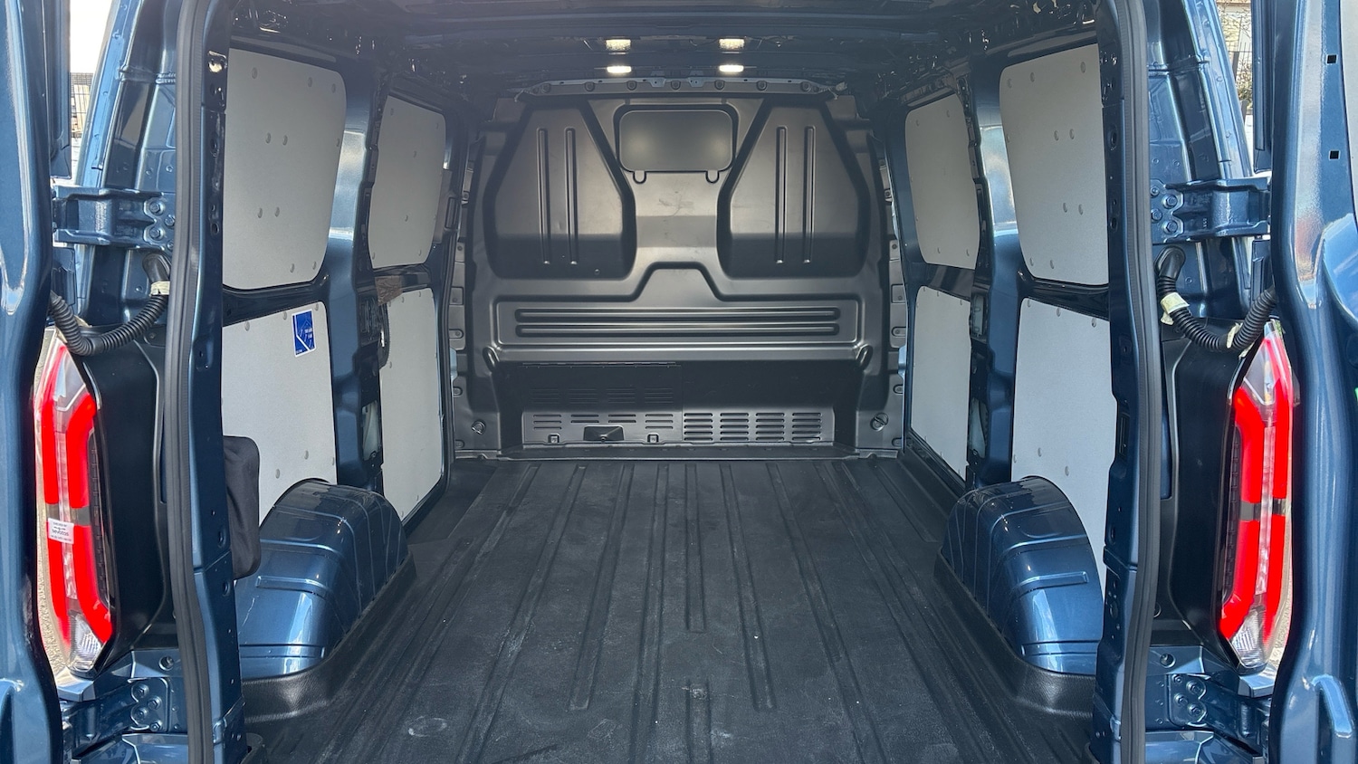 Used Ford Transit Custom 2024 for sale - 77046516: Photo 12