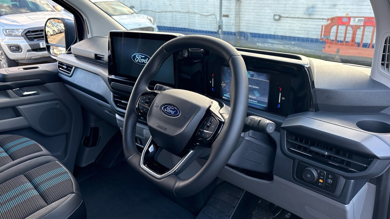 Used Ford Transit Custom 2024 for sale - 77046516: Photo 16